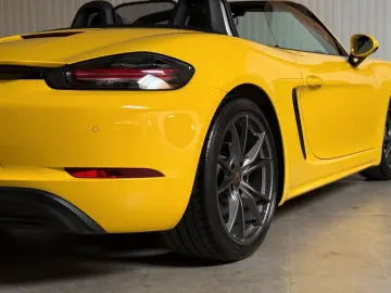 PORSCHE 718 Boxster PDK  SAGA 20 ZOLL RFK BOSE