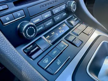 PORSCHE Boxster S 718 APPROVED04.2027 SPORTABGAS 20ZOLL