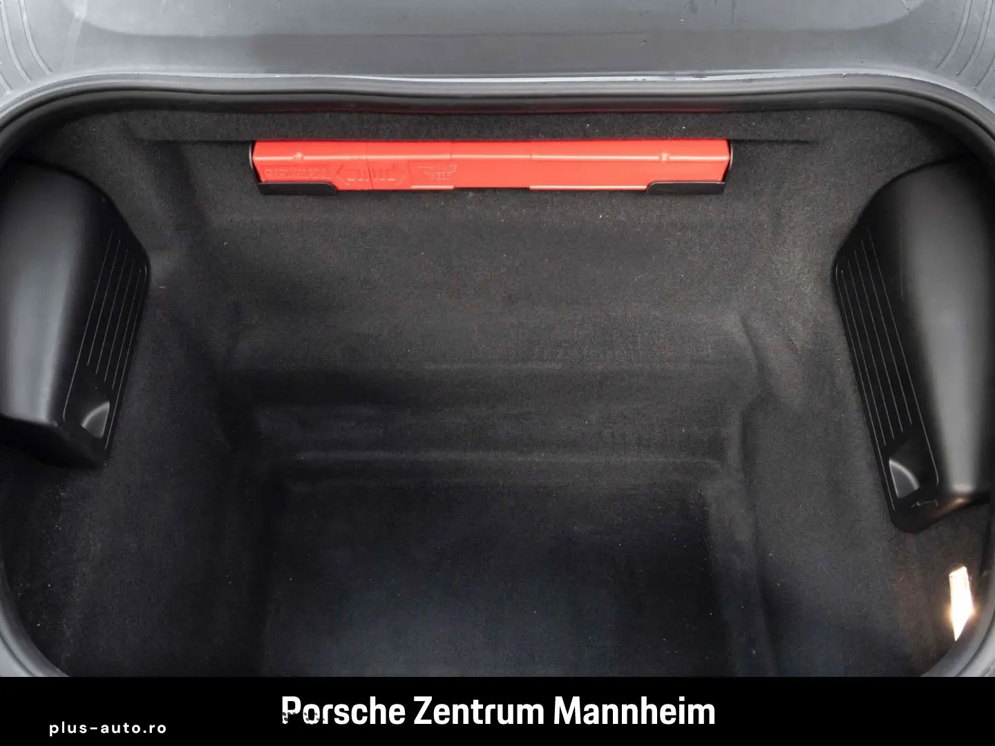 PORSCHE Boxster 718 Sport Chrono Kamera Navi Alarmanlage