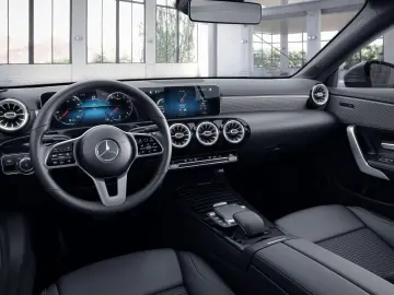 MERCEDES-BENZ CLA 180 Coupé Progressive Ambiente