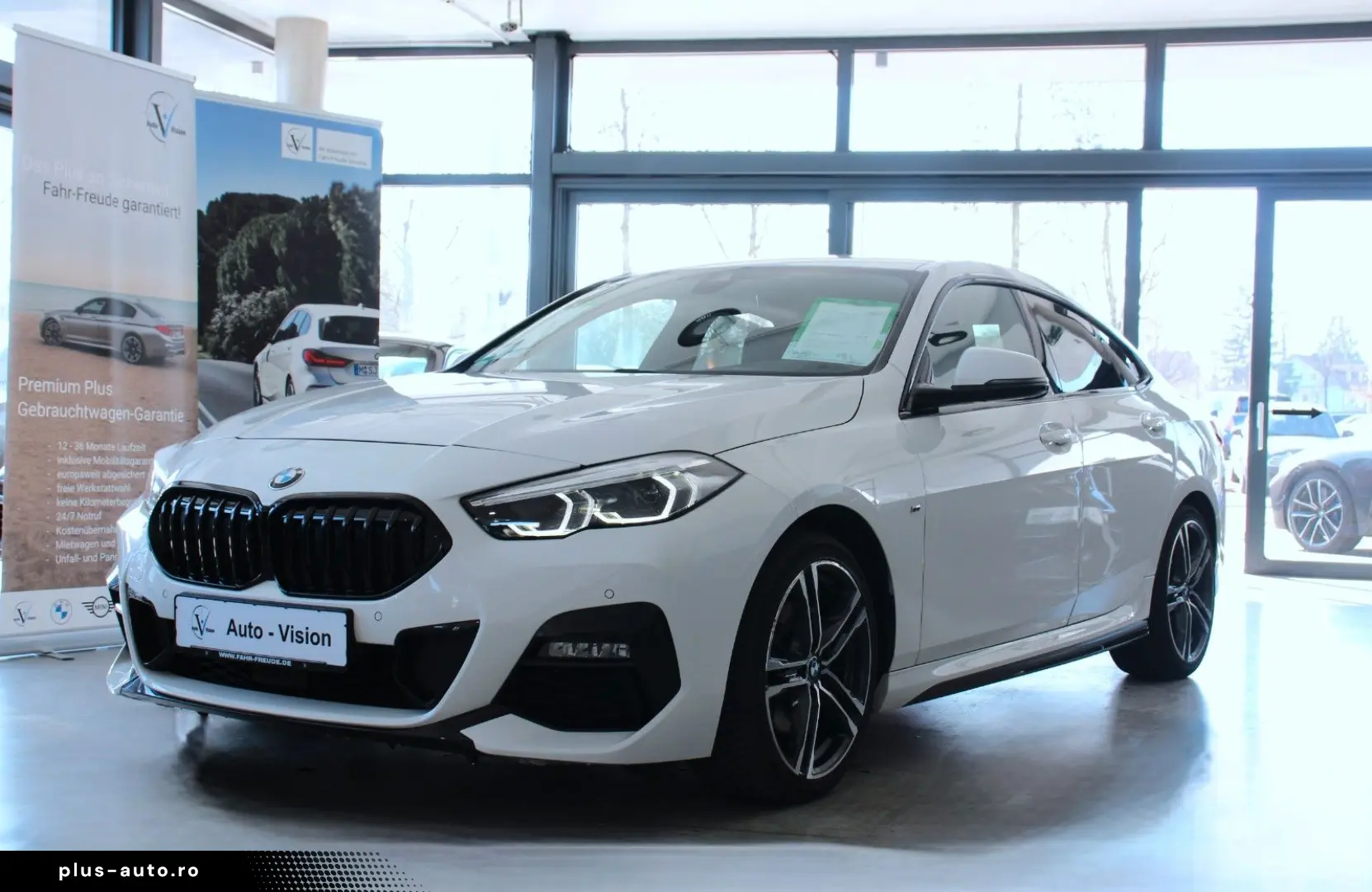 BMW 218i M Sport (F44)  Shadow Line LED Navi