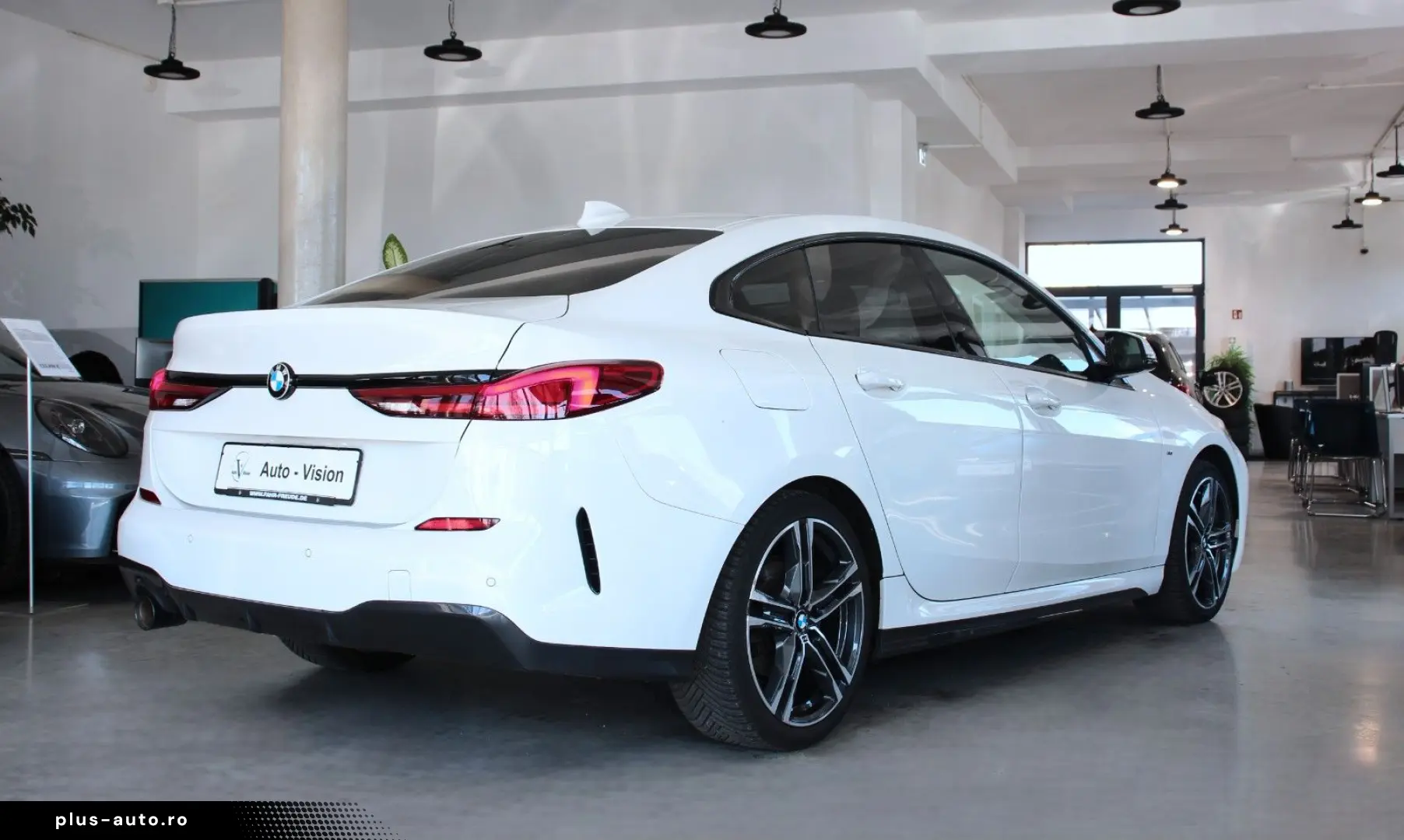 BMW 218i M Sport (F44)  Shadow Line LED Navi