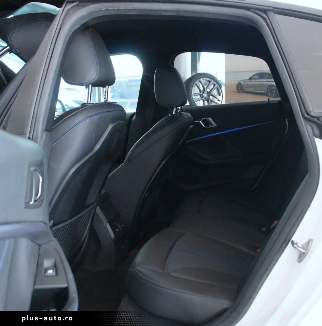 BMW 218i M Sport (F44)  Shadow Line LED Navi