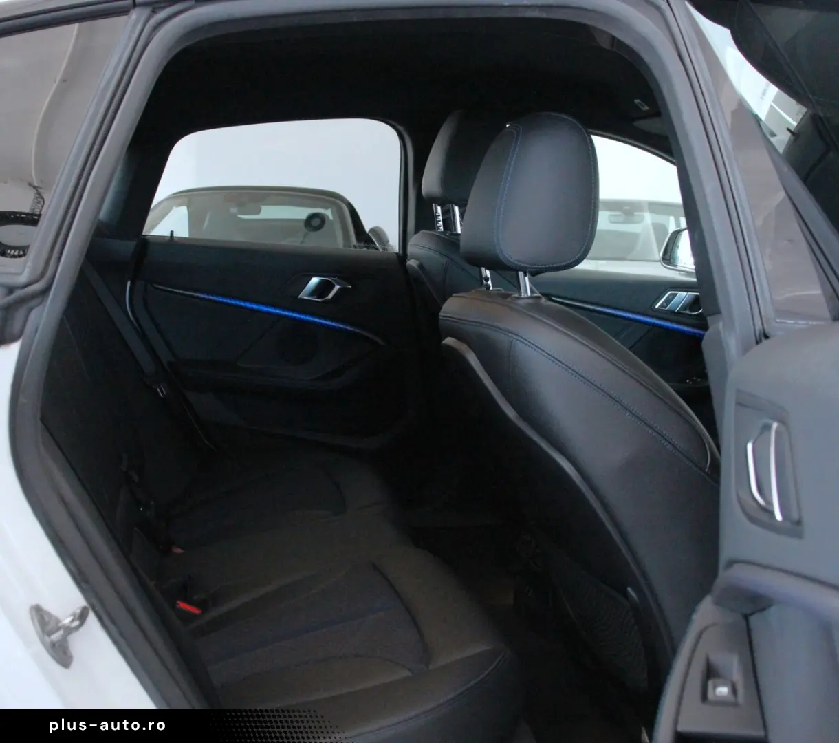 BMW 218i M Sport (F44)  Shadow Line LED Navi