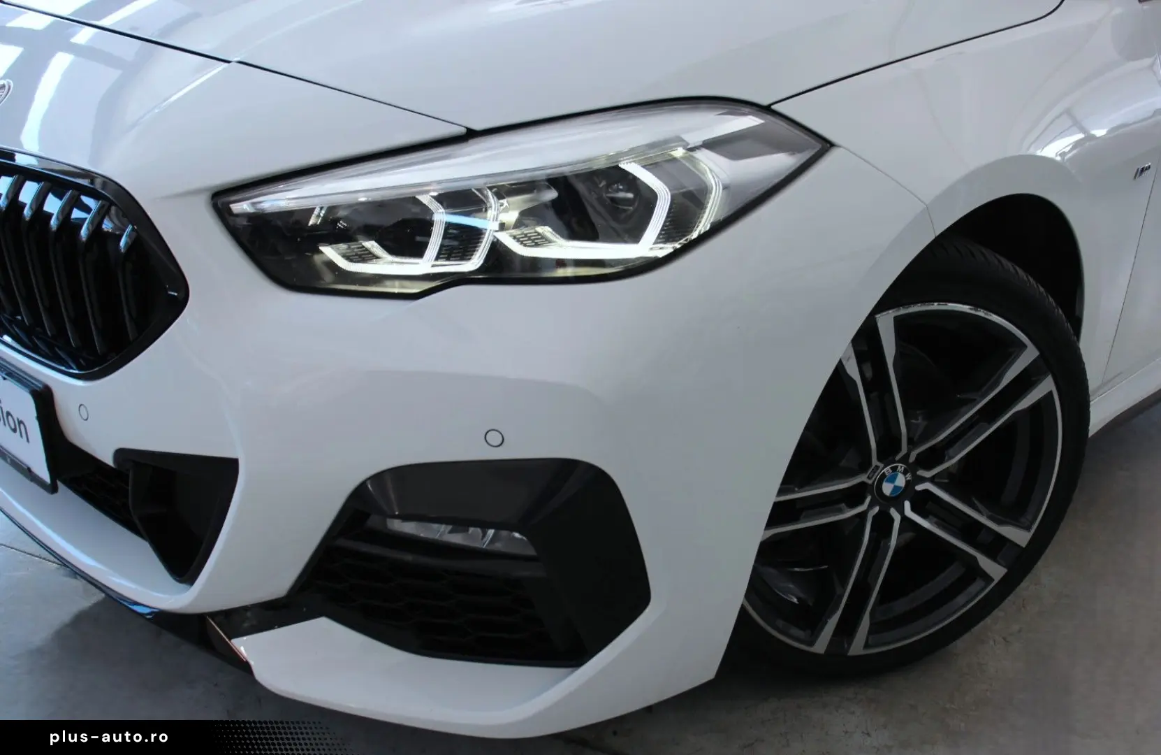 BMW 218i M Sport (F44)  Shadow Line LED Navi