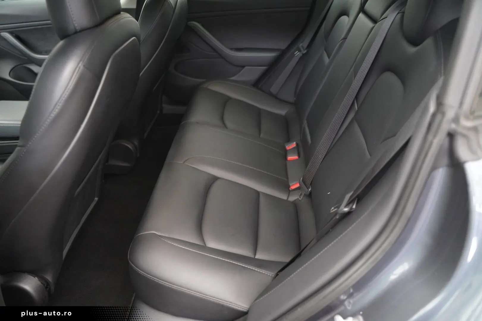 TESLA Model 3 Performance  Mwst. ausweisbar HU neu