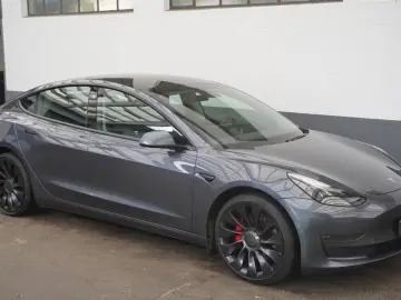 TESLA Model 3 Performance  Mwst. ausweisbar HU neu