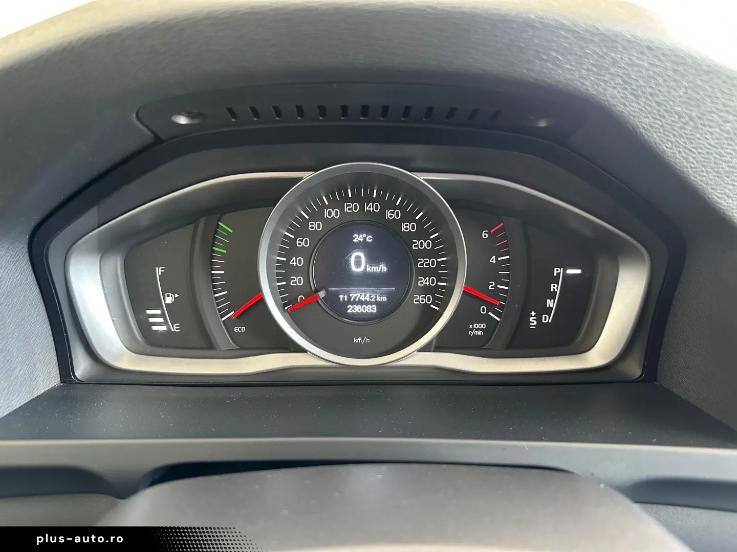 Volvo V60 2.0 Diesel 150 CP 2016