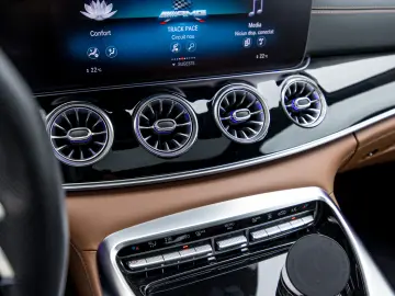 Mercedes-Benz AMG GT S e-Performance