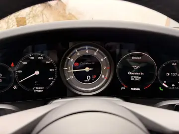 Porsche 911 992 TURBO S