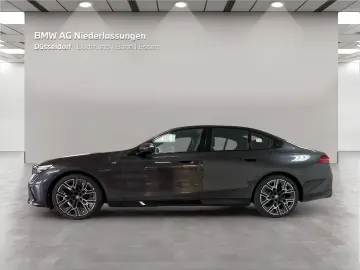 BMW 520d xDrive Limousine M Sport Standheizung LED