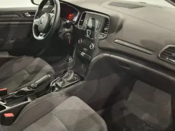 RENAULT MEGANE 1.5 Blue dCi 116CP Life