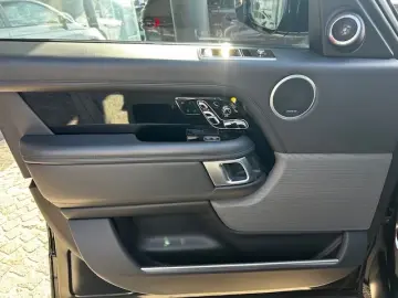 LAND ROVER Range Rover P525 V8 Fifty Edition Black Black