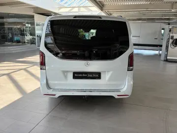 MERCEDES-BENZ V 300 d 4M Avantgarde Lang AMG Avantgarde MBUX