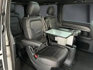 MERCEDES-BENZ V 300 d 4M Avantgarde Lang AMG Avantgarde MBUX