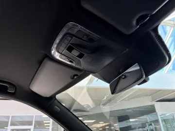 MERCEDES-BENZ V 300 d 4M Avantgarde Lang AMG Avantgarde MBUX