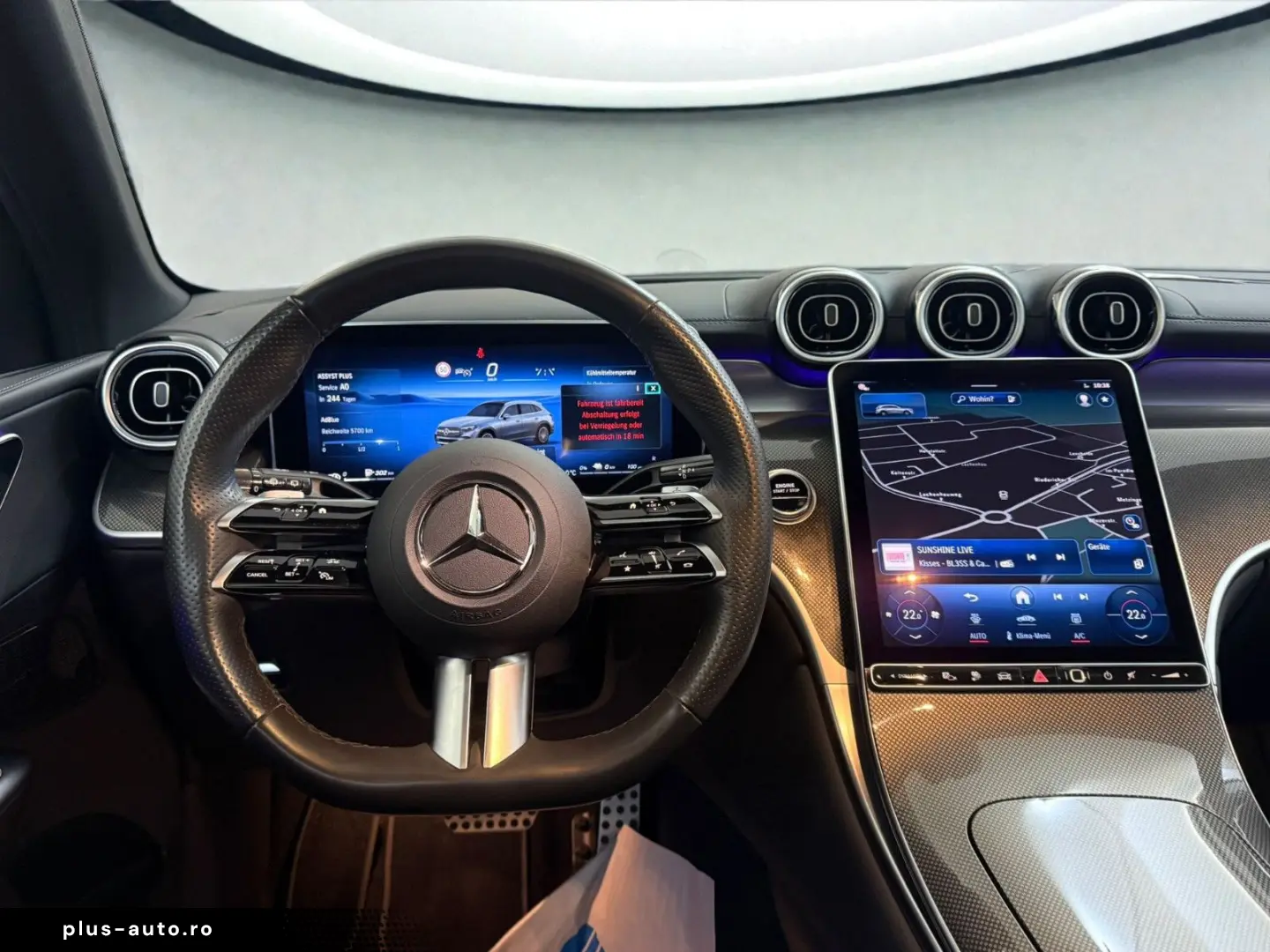 MERCEDES-BENZ GLC 300 de 4M AMG-LINE  PANO ACC AHK LED MBUX