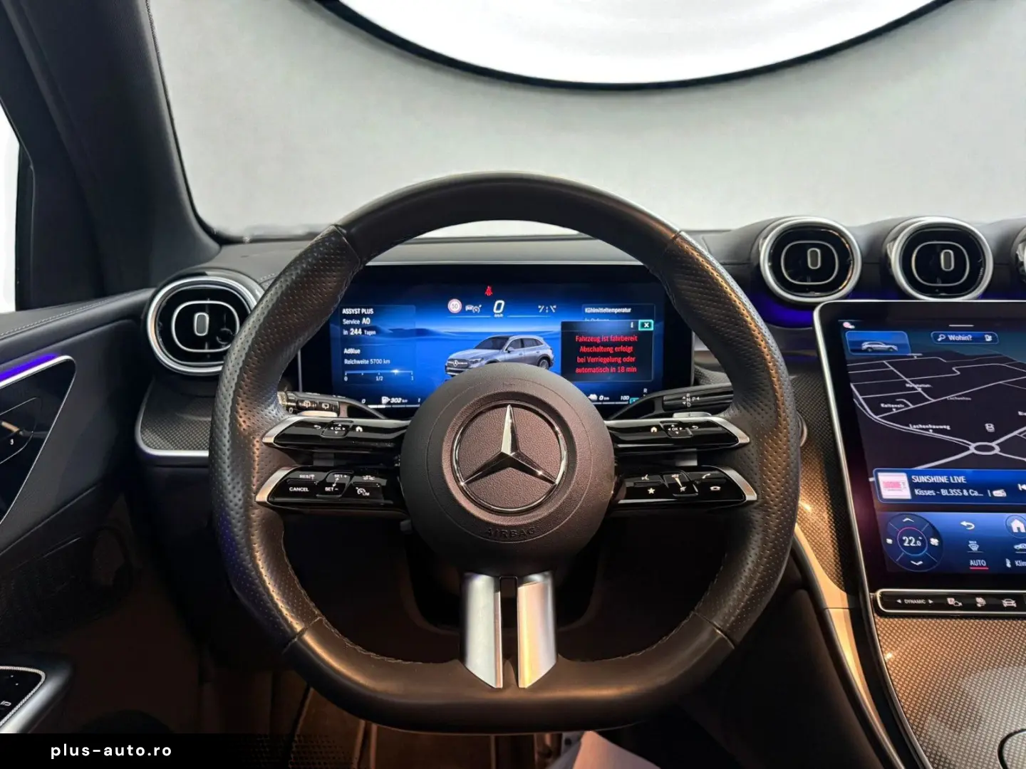 MERCEDES-BENZ GLC 300 de 4M AMG-LINE  PANO ACC AHK LED MBUX