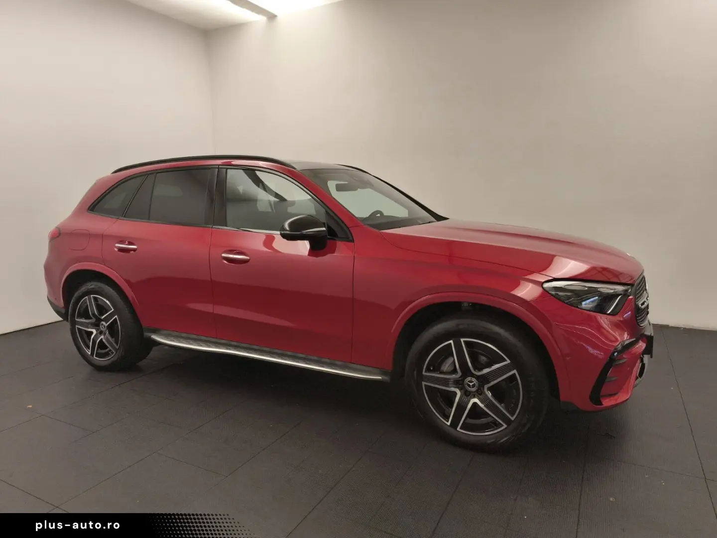MERCEDES-BENZ GLC 300 de 4M AMG Night DigiLight Pano HUD 360