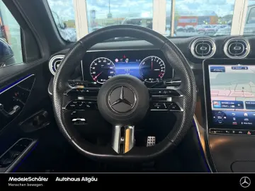 MERCEDES-BENZ GLC 300 e 4M AMG 20  Airmatic HA-Lenk &hellip;