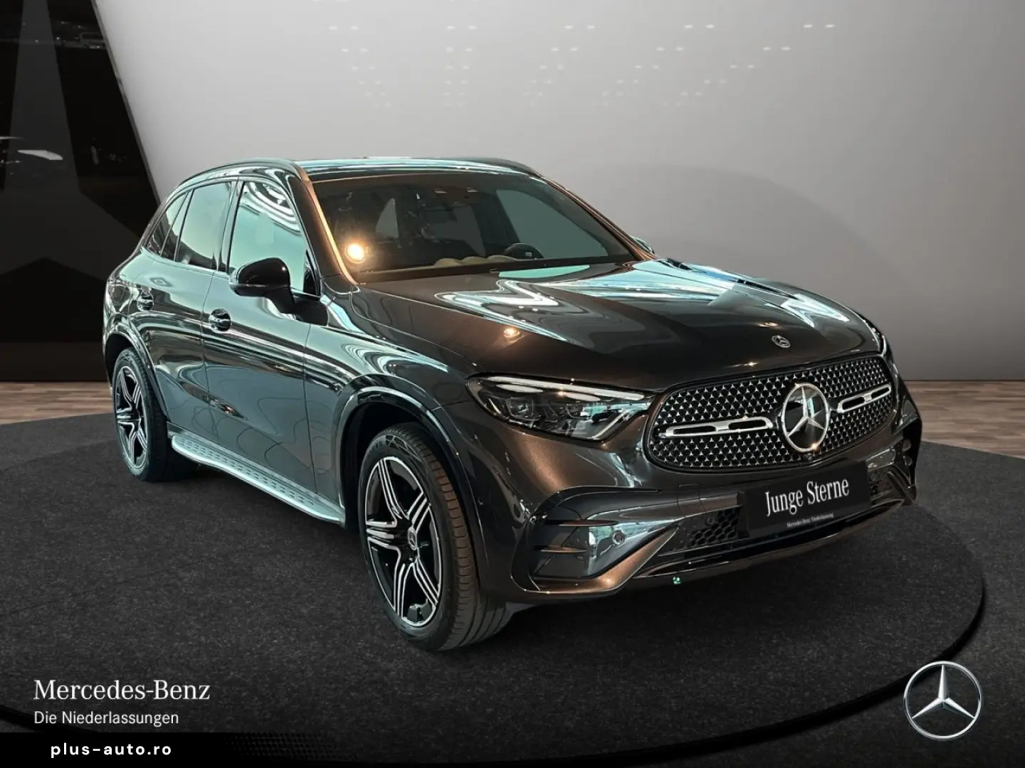 MERCEDES-BENZ GLC 300 de 4M AMG PANO AHK DIGITAL NIG&hellip;