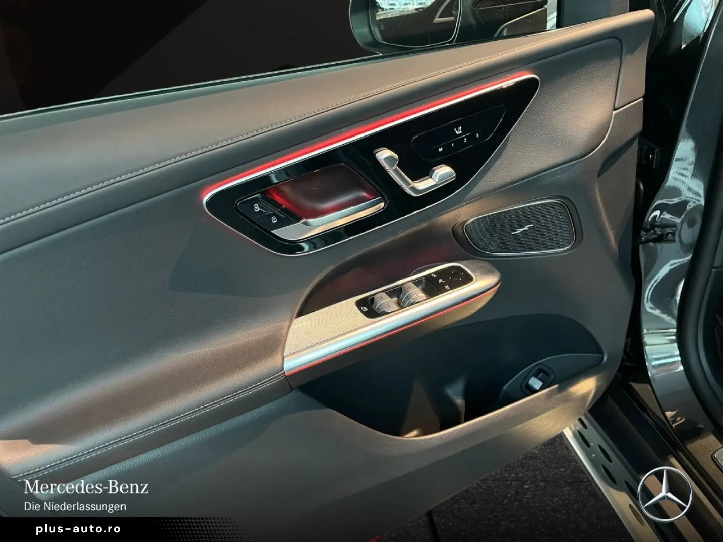 MERCEDES-BENZ GLC 300 de 4M AMG PANO AHK DIGITAL NIG&hellip;