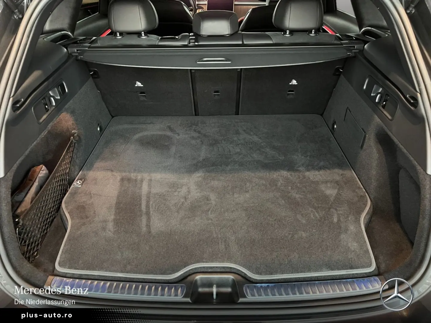 MERCEDES-BENZ GLC 300 de 4M AMG PANO AHK DIGITAL NIG&hellip;