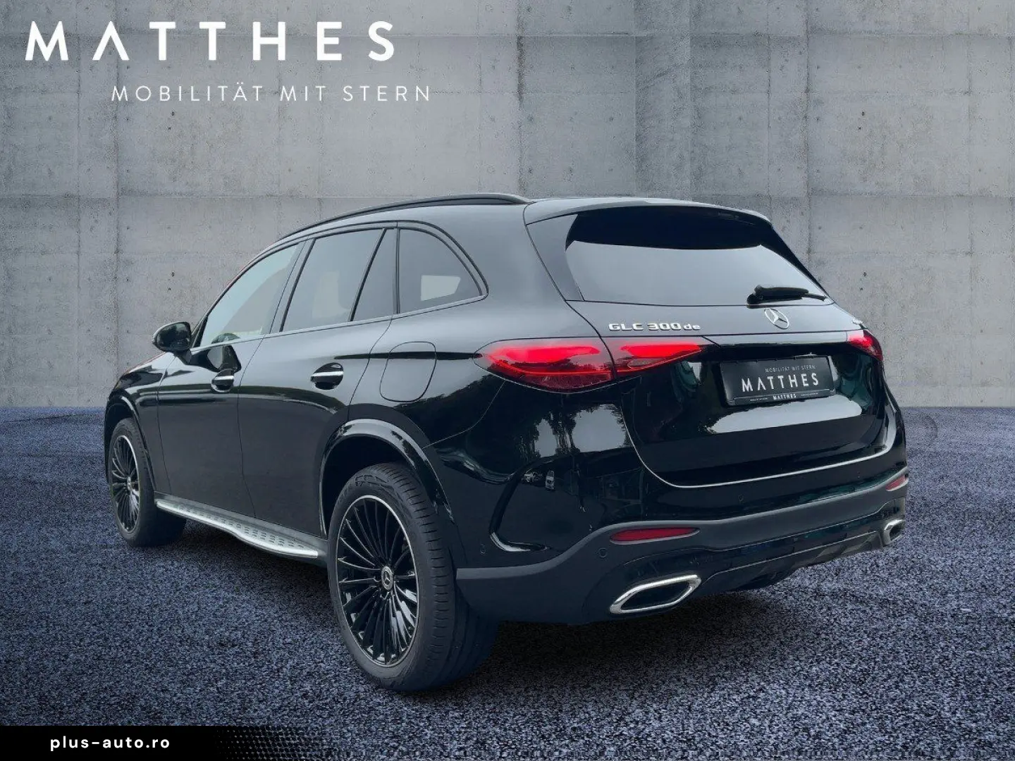 MERCEDES-BENZ GLC 300 de 4M AMG Night Pano 360  AHK