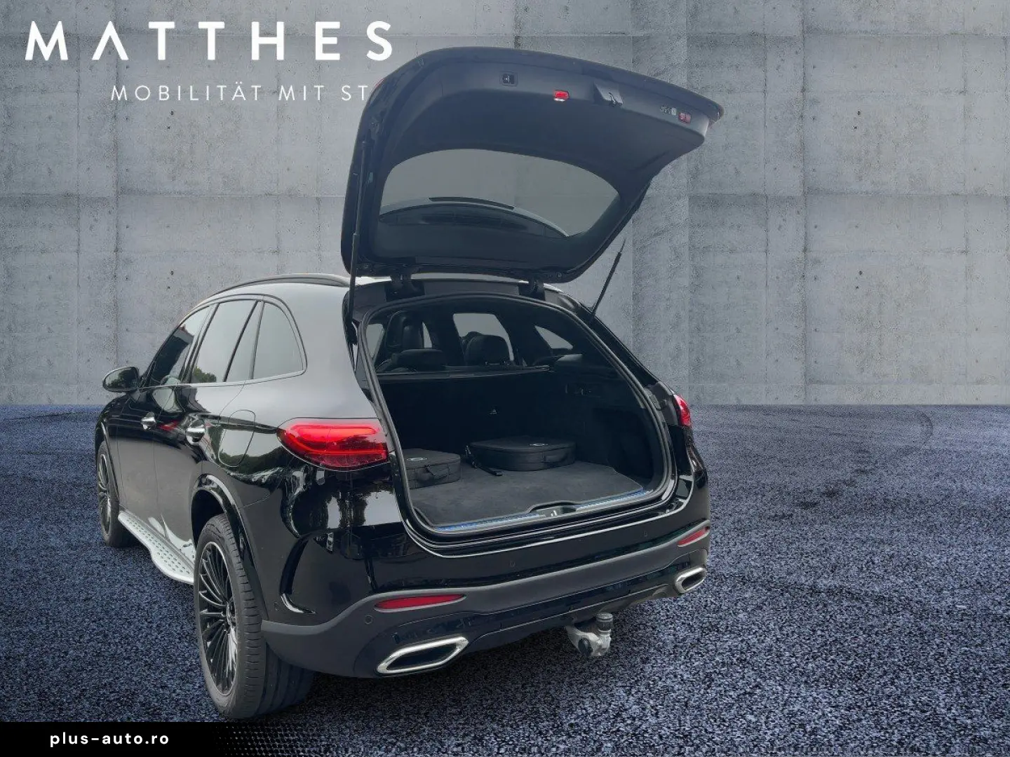 MERCEDES-BENZ GLC 300 de 4M AMG Night Pano 360  AHK