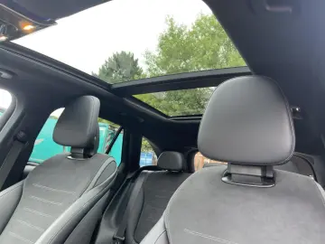 MERCEDES-BENZ GLC 300 de 4M AMG Night Pano 360  AHK