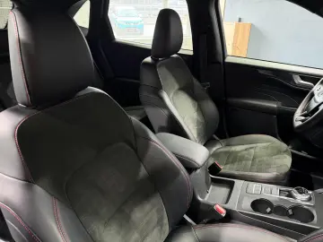 FORD Kuga 2.5 Duratec PHEV ST-LINE X