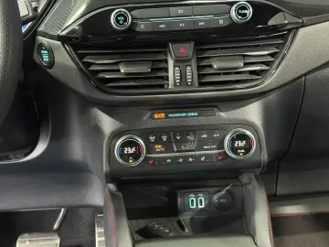 FORD Kuga 2.5 Duratec PHEV ST-LINE X