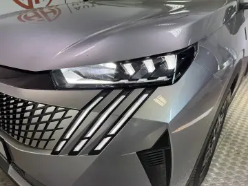 Peugeot 3008 1.2 145 GT