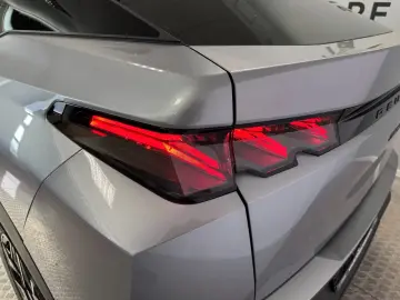 Peugeot 3008 1.2 145 GT