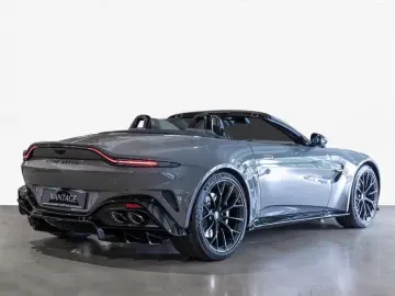 Aston Martin V8 Vantage Roadster China Grey