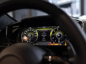 Aston Martin V8 Vantage Roadster China Grey