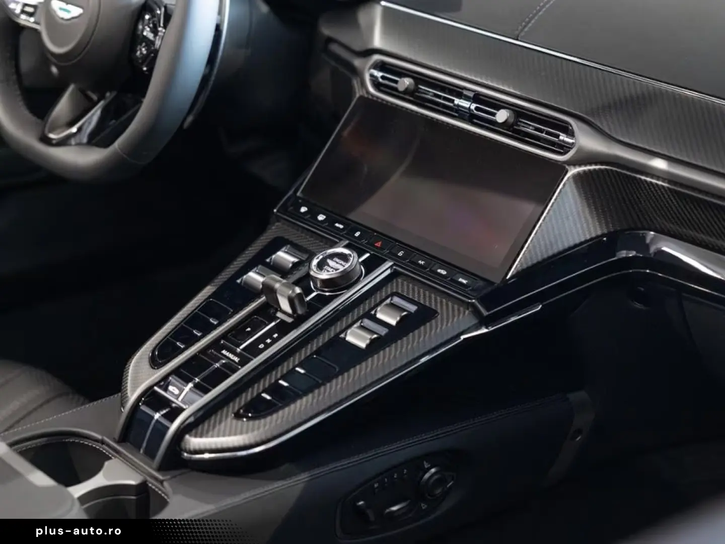 Aston Martin V8 Vantage Roadster China Grey