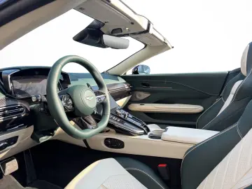 Aston Martin V8 Vantage S 4.0 V8 Roadster Ghillies Green