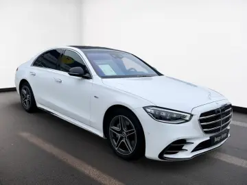 MERCEDES-BENZ S 580 e 4M AMG