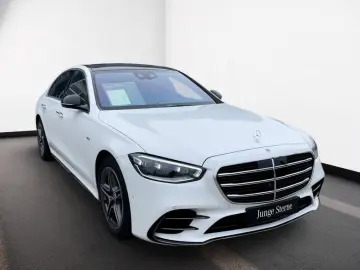 MERCEDES-BENZ S 580 e 4M AMG
