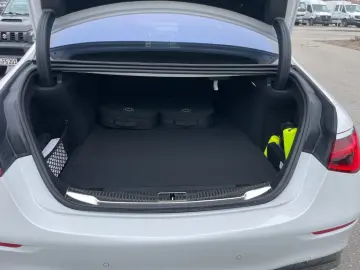 MERCEDES-BENZ S 580 e 4M AMG