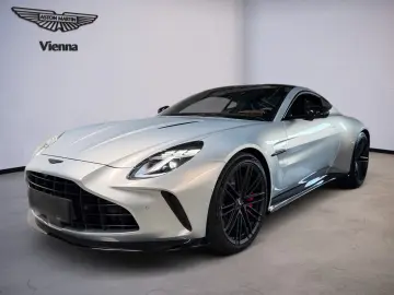 Aston Martin Vantage Coupé   Lightning Silver   Int. Carbon