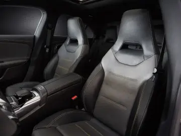 MERCEDES-BENZ CLA 45 AMG S PERFORMANCE ABGA AERO TRA…