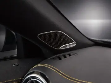 MERCEDES-BENZ CLA 45 AMG S PERFORMANCE ABGA AERO TRA…