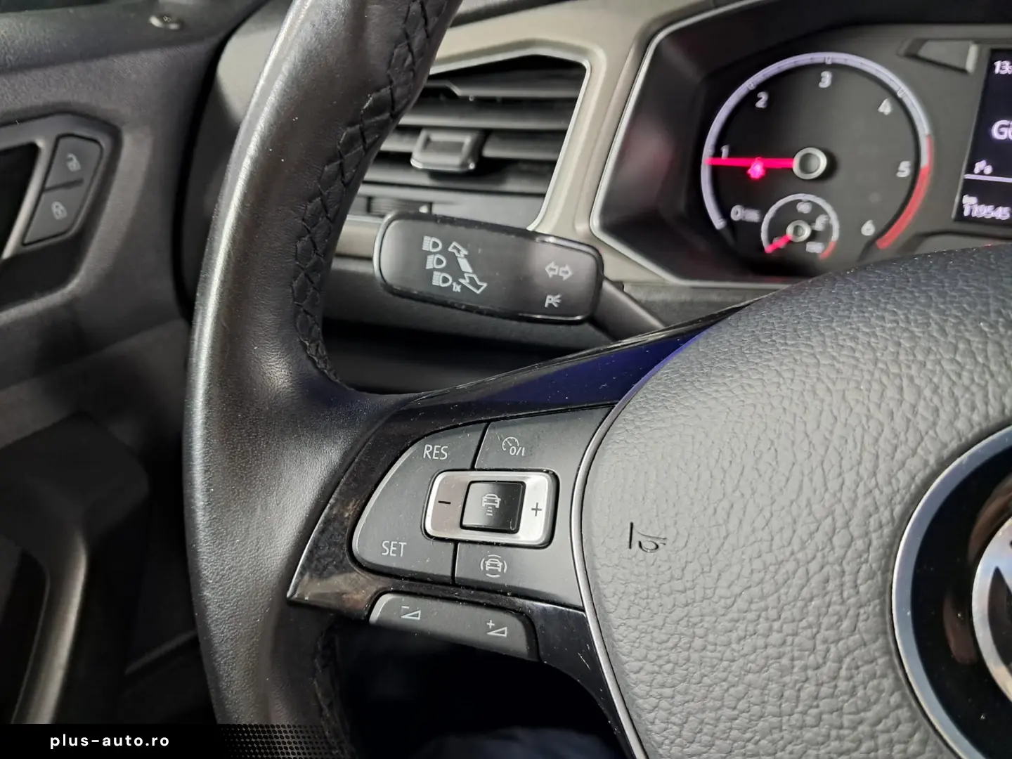 VOLKSWAGEN T ROC DESIGN 2.0TDI DSG 150CP 2021