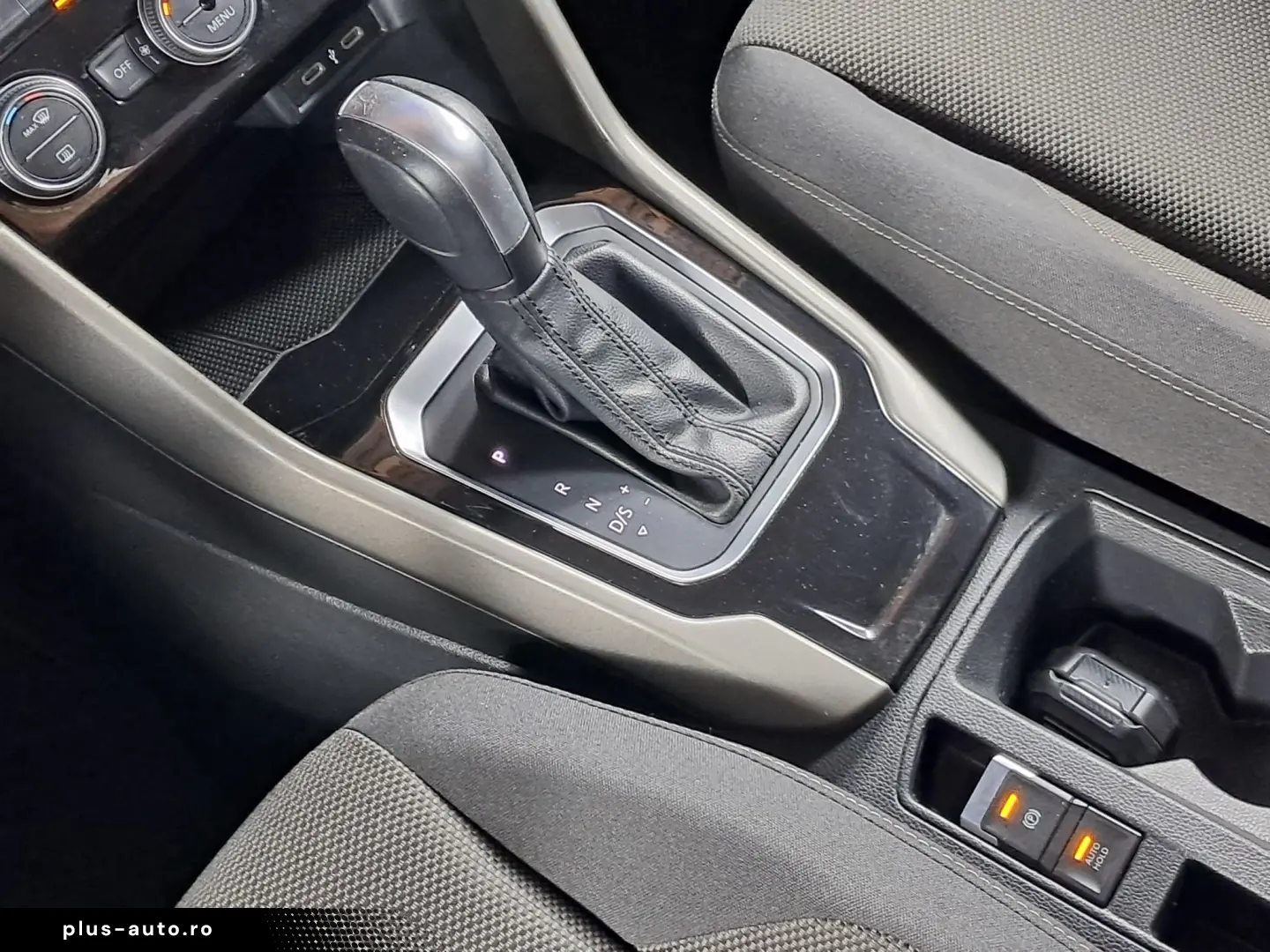 VOLKSWAGEN T ROC DESIGN 2.0TDI DSG 150CP 2021