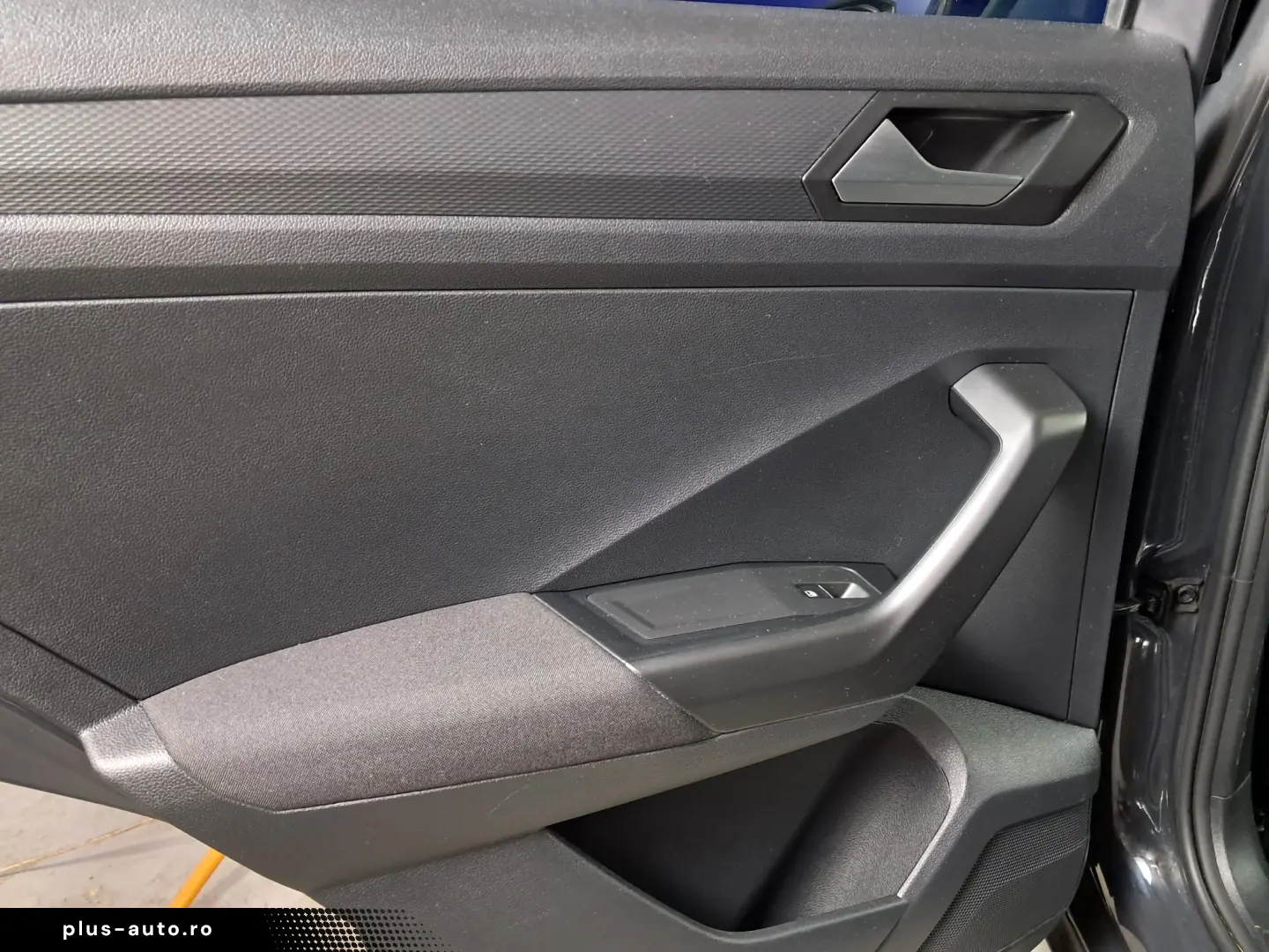 VOLKSWAGEN T ROC DESIGN 2.0TDI DSG 150CP 2021