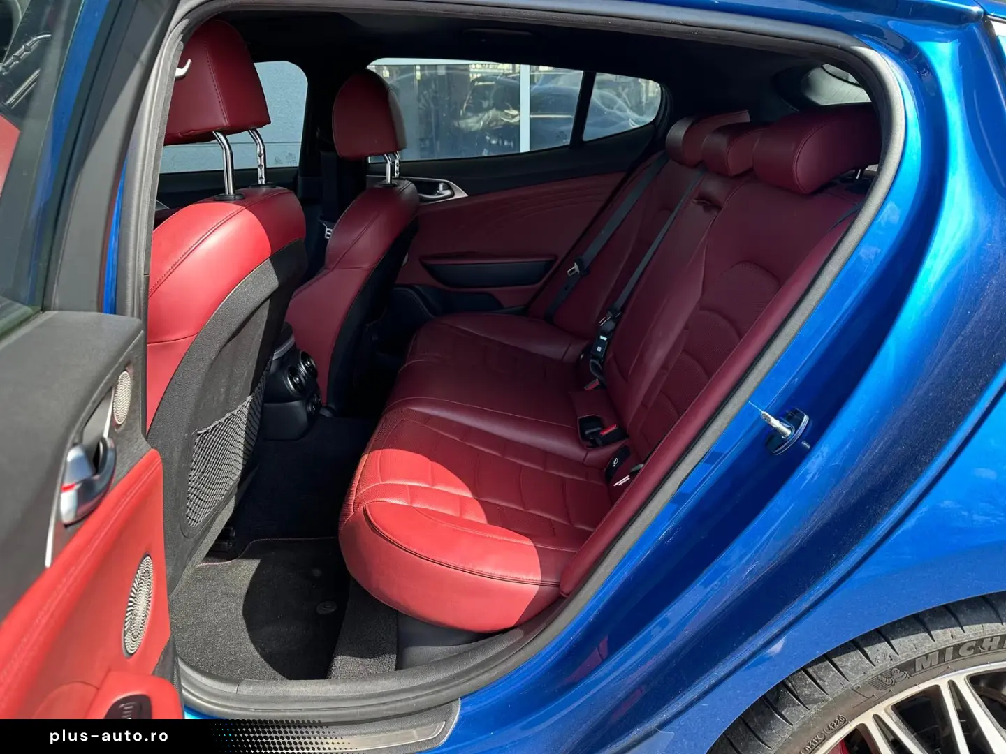 Kia Stinger 3.3 V6 T-GDI 4WD GT PANO