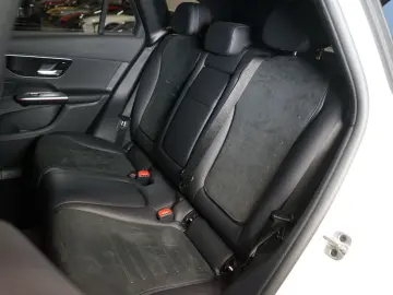 MERCEDES-BENZ GLC 200 4M AMG 360 DISTRONIC LED 40.165€ NETTO