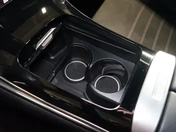 MERCEDES-BENZ GLC 200 4M AMG 360 DISTRONIC LED 40.165€ NETTO